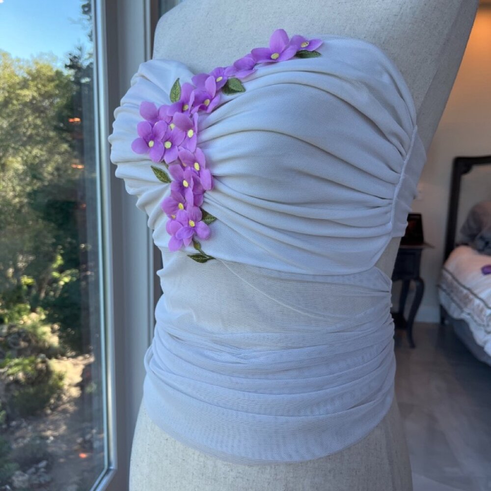 BNWT Ema Savahl Couture flower appliqué mesh top, One Size Fits All